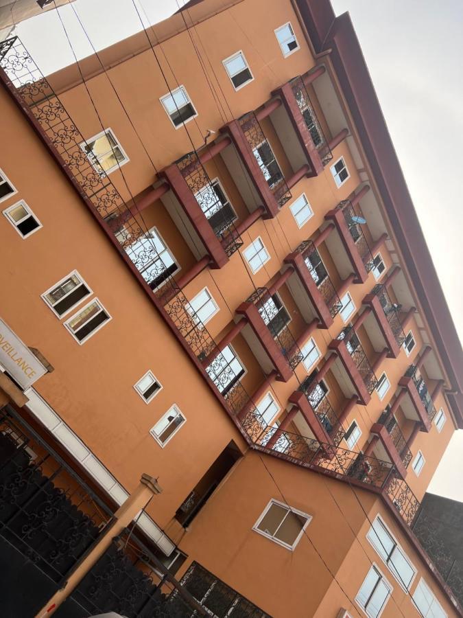 Appartement Cosy Douala Bonapriso Exterior photo